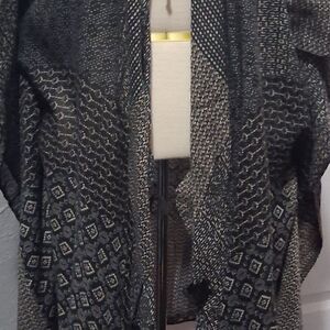 Free People Black and Gray Geometric Cape